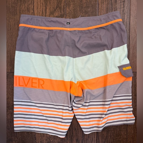 Quiksilver Boardshorts - Picture 2 of 2